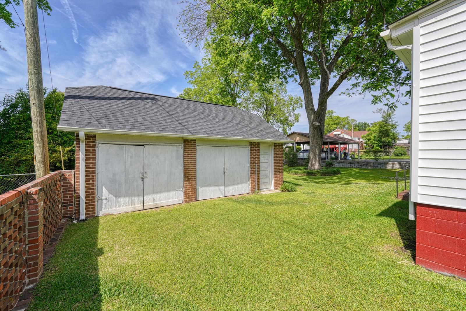 203 East South Street Union, SC 29379 - Photo 33 of 47