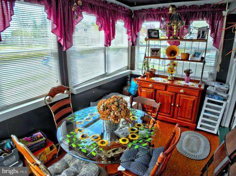4306 Barrington Road Baltimore, MD 21229 - Photo 14 of 30 Interior (General)
