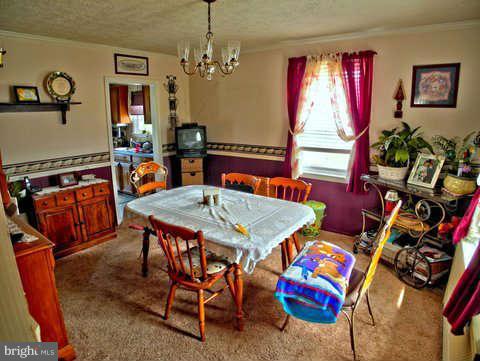 4306 Barrington Road Baltimore, MD 21229 - Photo 8 of 30 Dining Room