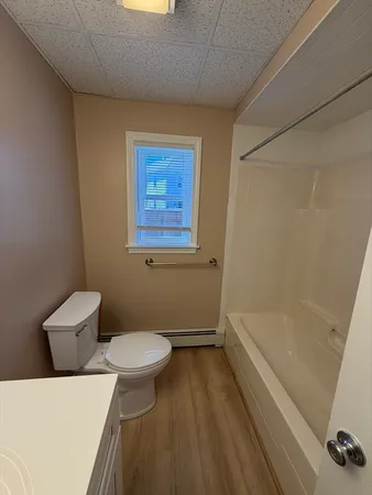 $2,500 | 32 Pond Street, Unit 1, Attleboro, MA 02703