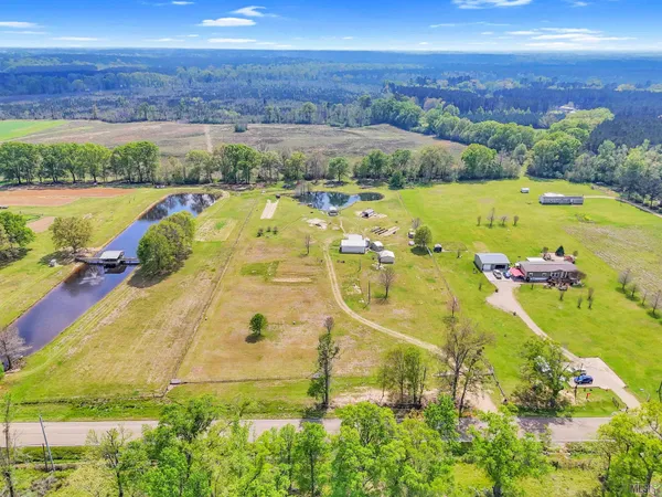 $245,000 | 16130 Highway 10, Roseland, LA 70456