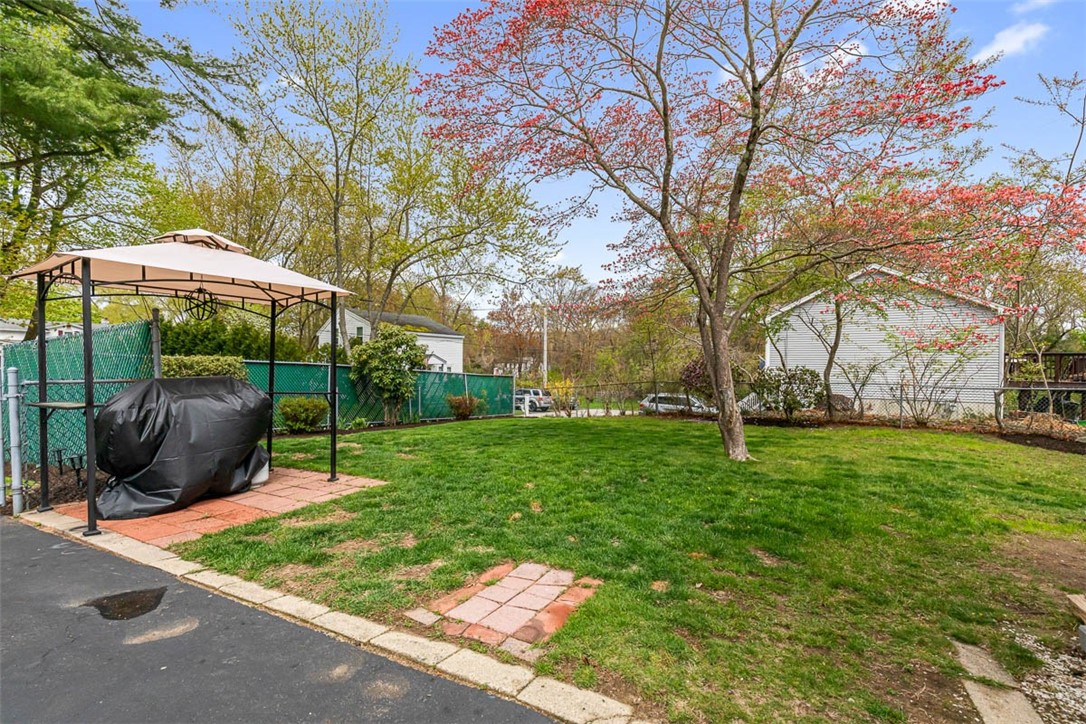48 Barker Street Warwick, RI 02888 - Photo 36 of 41
