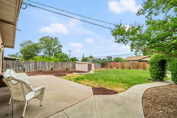 $465,000 | 4829 St Lynn Lane, Carmichael, CA 95608