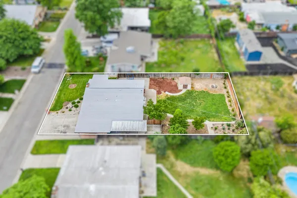 $465,000 | 4829 St Lynn Lane, Carmichael, CA 95608