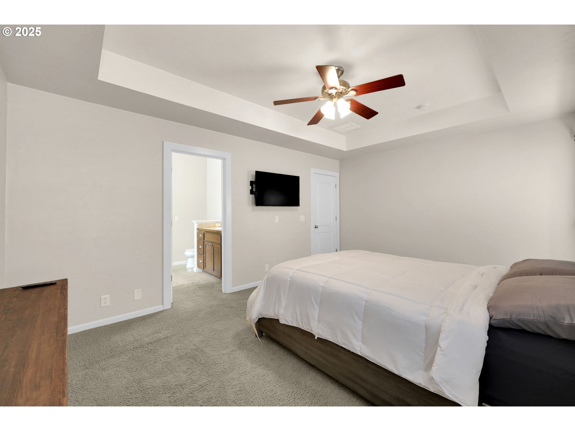 3435 Meadow View Drive Eugene, OR 97408 - Photo 12 of 42