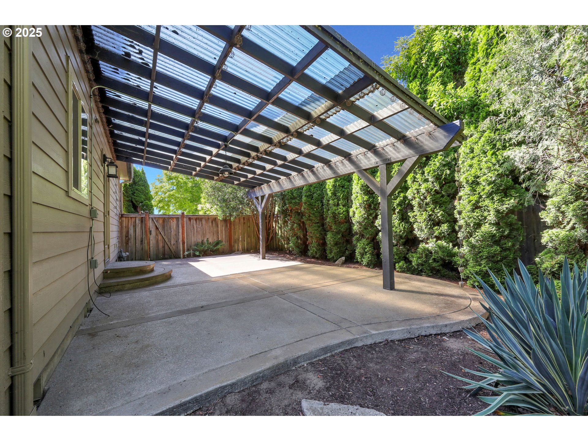 3435 Meadow View Drive Eugene, OR 97408 - Photo 31 of 42