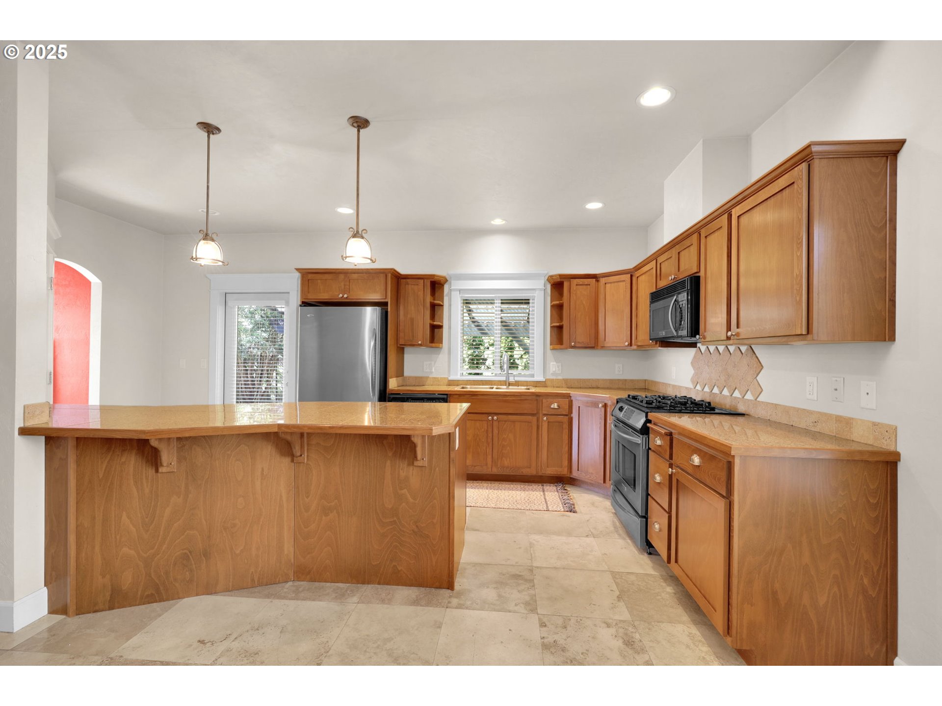 3435 Meadow View Drive Eugene, OR 97408 - Photo 9 of 42