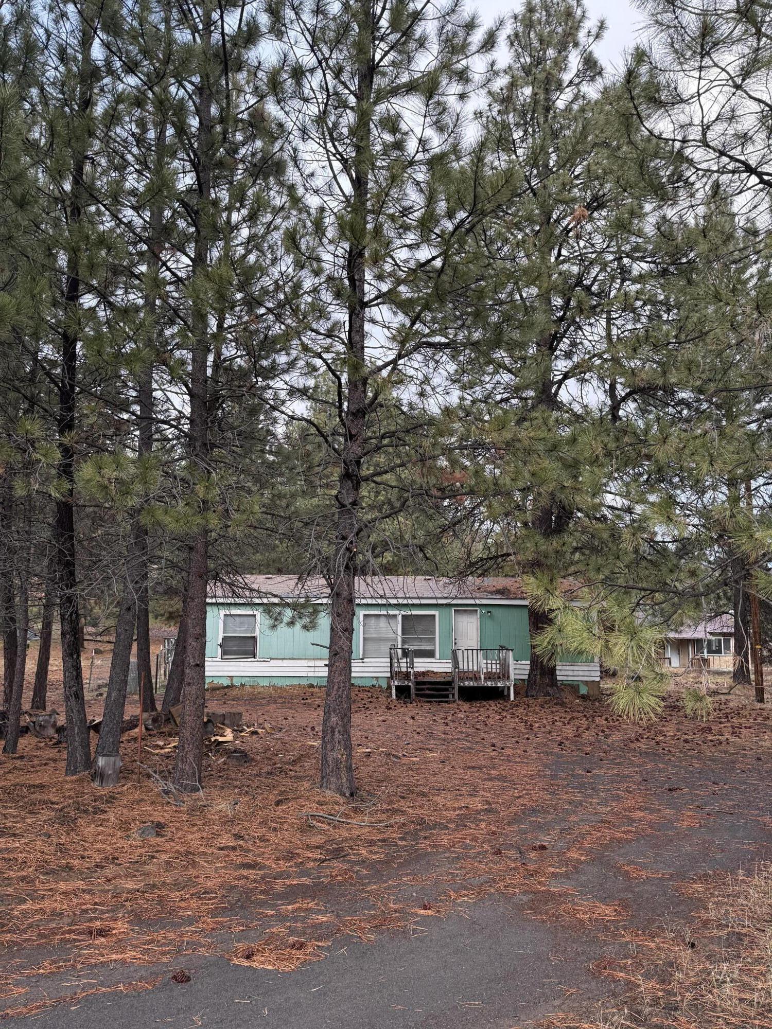 19112 Baker Road Bend, OR 97702 - Photo 2 of 7 IMG_1067