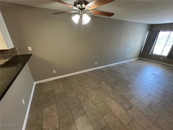 $1,425 | 2105 Sleepy Court, Las Vegas, NV 89106