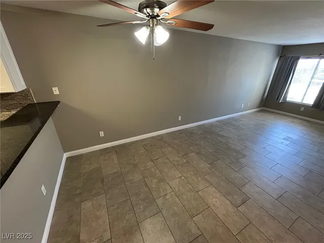 $1,600 | 2105 Sleepy Court, Las Vegas, NV 89106