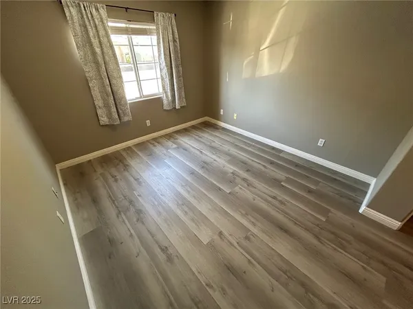 $1,425 | 2105 Sleepy Court, Las Vegas, NV 89106