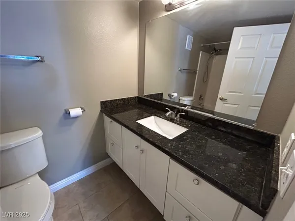 $1,425 | 2105 Sleepy Court, Las Vegas, NV 89106