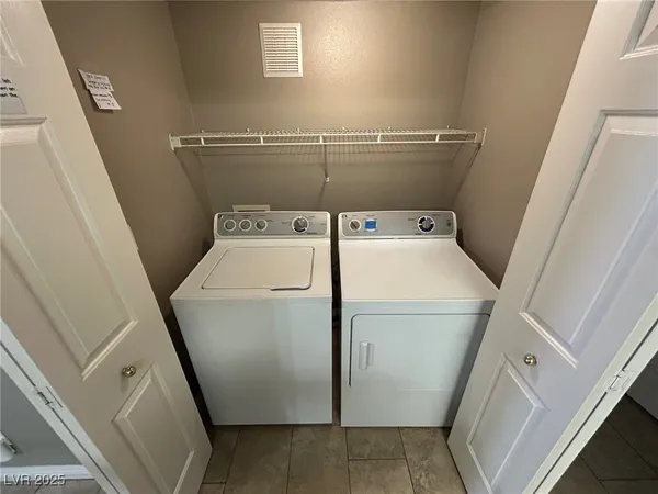 $1,425 | 2105 Sleepy Court, Las Vegas, NV 89106