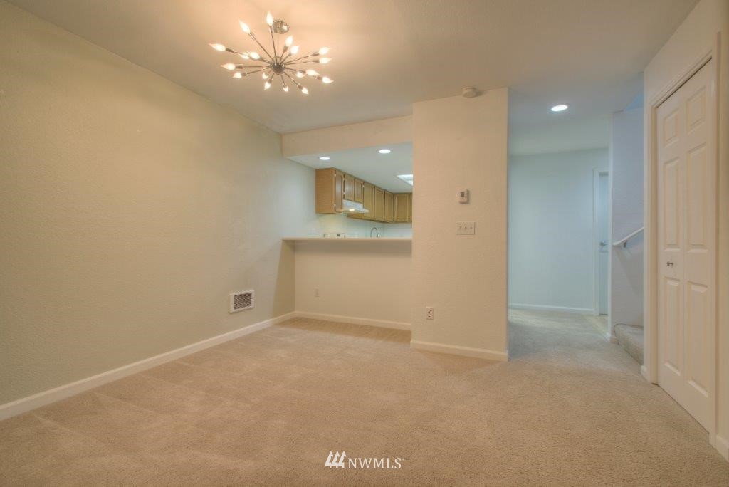11547 Southeast 175th Street, Unit 1 Renton, WA 98055 - Photo 7 of 17