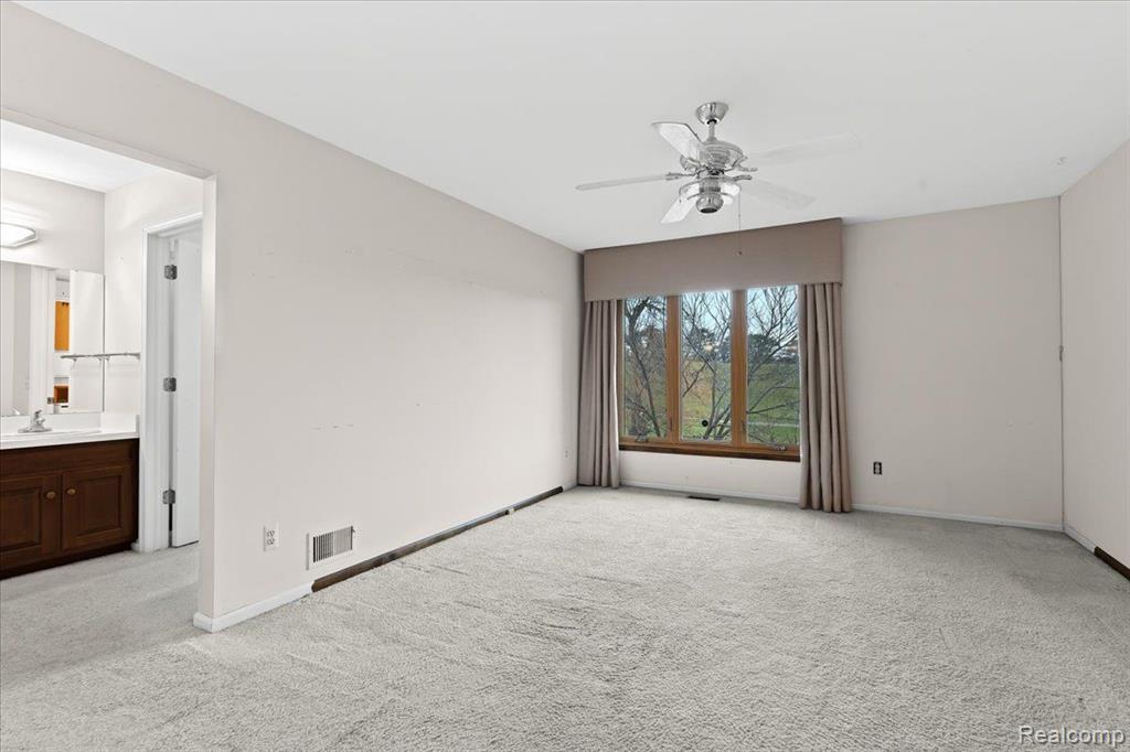 920 Green View Court Rochester Hills, MI 48307 - Photo 33 of 33