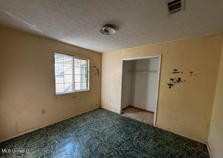 122 Hull Road Magee, MS 39111 - Photo 10 of 16 9