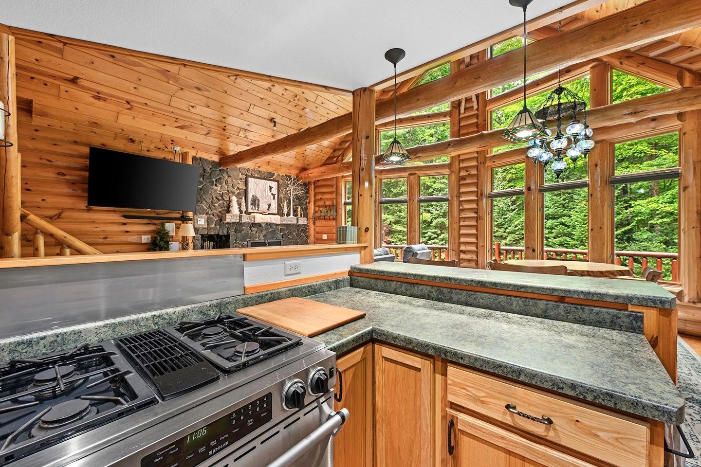 9237 Hemlock Row Road Presque Isle, WI 54557 - Photo 15 of 38 Gallery Image 15