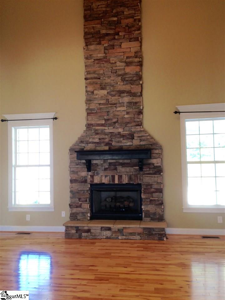 1204 Garren Road Williamston, SC 29697 - Photo 6 of 33