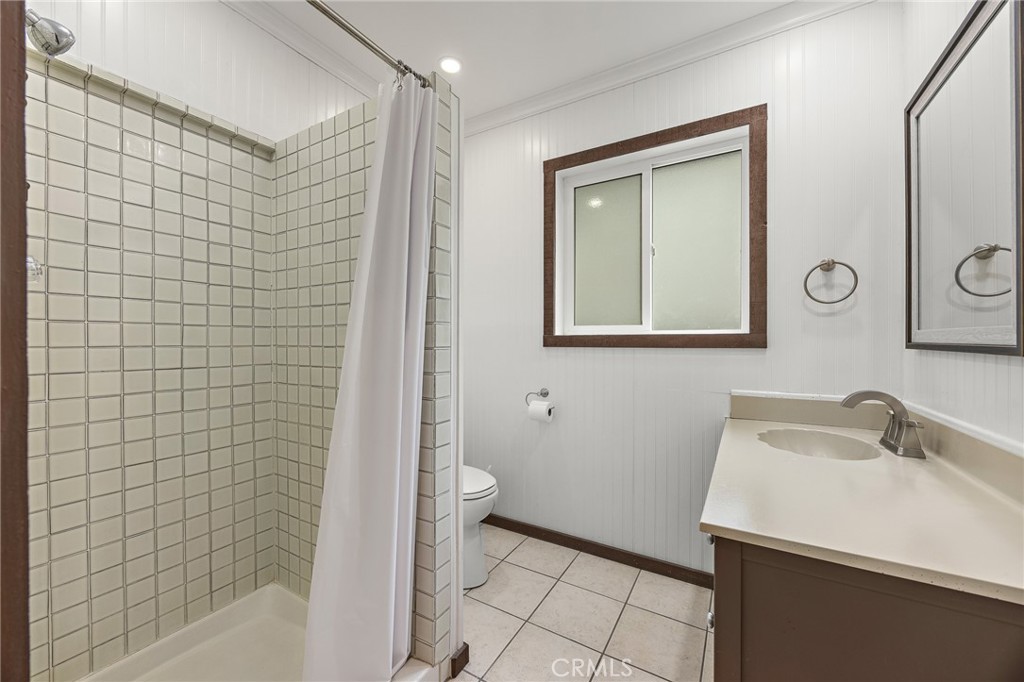 23376 Crestline Road Crestline, CA 92325 - Photo 16 of 37 Gallery Image 16