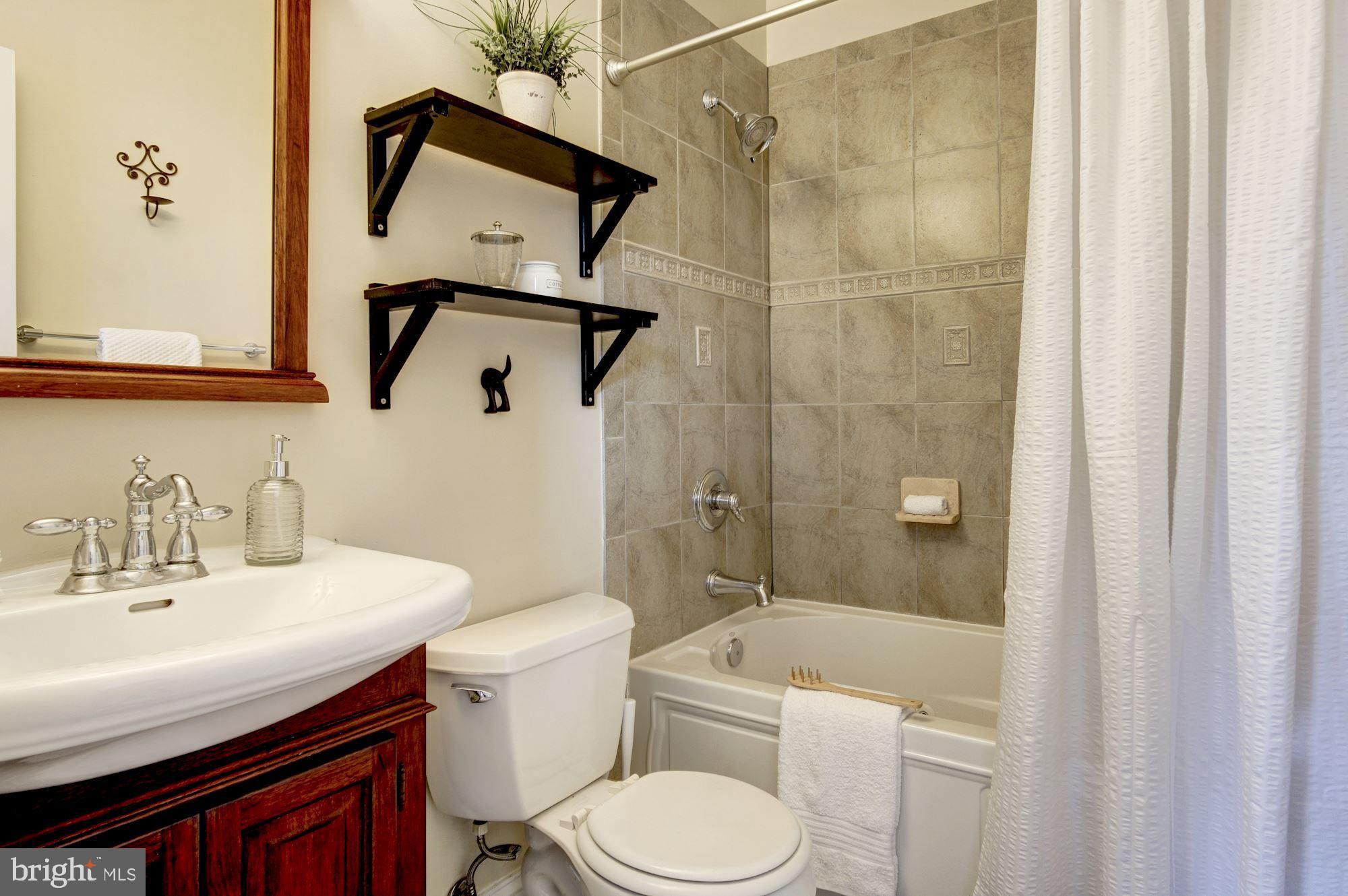 519 Rittenhouse Street Northwest Washington, DC 20011 - Photo 15 of 29