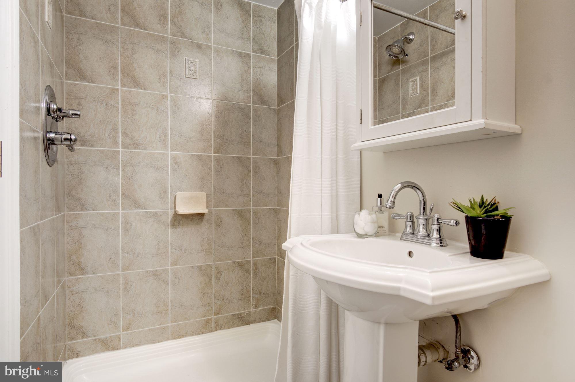 519 Rittenhouse Street Northwest Washington, DC 20011 - Photo 25 of 29