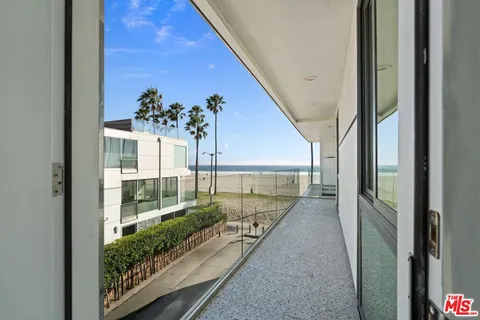 $9,200,000 | 2419 Ocean Front Walk, Venice, CA 90291