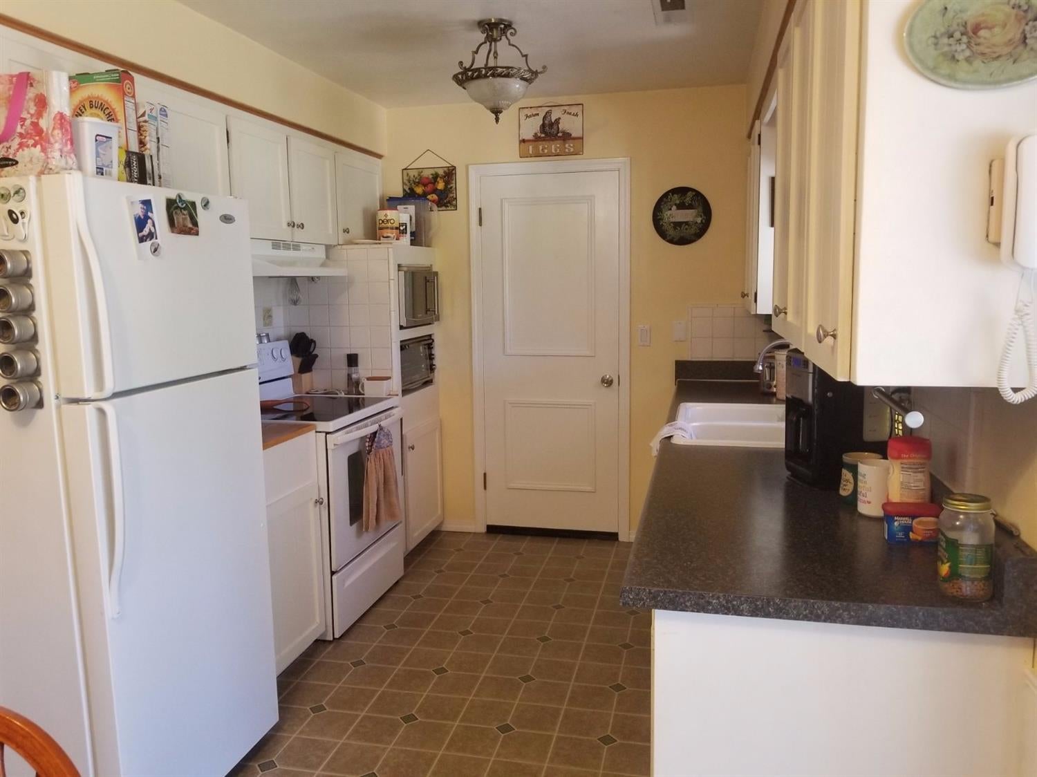 903 Comet Way Central Point, OR 97502 - Photo 10 of 23 Additional Photo