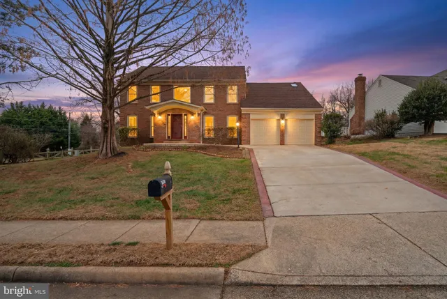 $1,299,999 | 13142 New Parkland Drive, Herndon, VA 20171