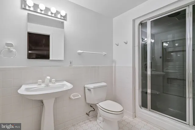 $1,299,999 | 13142 New Parkland Drive, Herndon, VA 20171