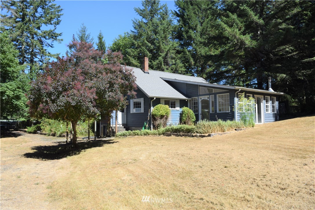 10 Stadium Beach Road East Grapeview, WA 98546 - Photo 1 of 25 Gallery Image 1