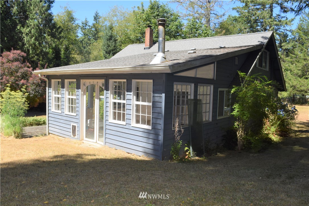 10 Stadium Beach Road East Grapeview, WA 98546 - Photo 3 of 25 Gallery Image 3