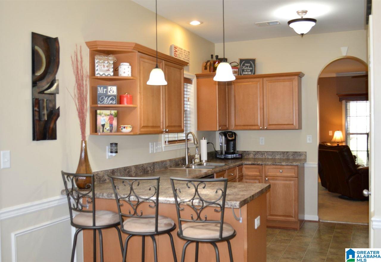 211 Calloway Lane Pelham, AL 35124 - Photo 4 of 35