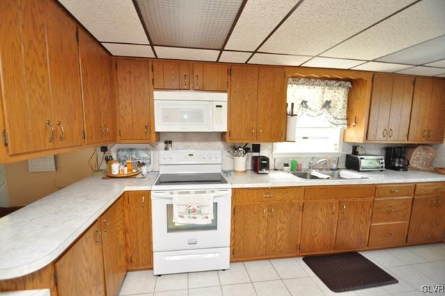 267 Fancy Hill Road Boyertown, PA 19512 - Photo 9 of 23 Gallery Image 9