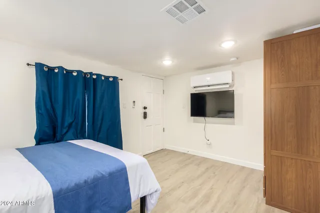 $845,000 | 322 North 11th Place, Phoenix, AZ 85006