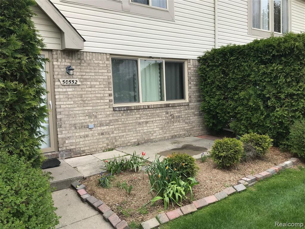 50552 Maurice Road New Baltimore, MI 48047 - Photo 2 of 4