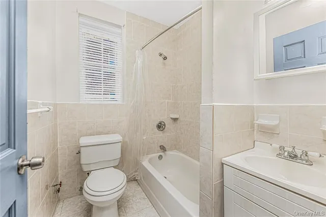 $749,999 | 759 East 218th Street | Williamsbridge