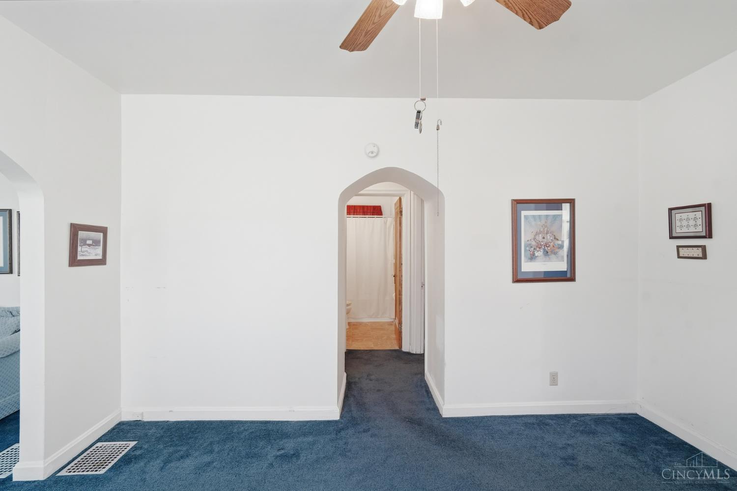667 Overlook Avenue Cincinnati, OH 45238 - Photo 10 of 50