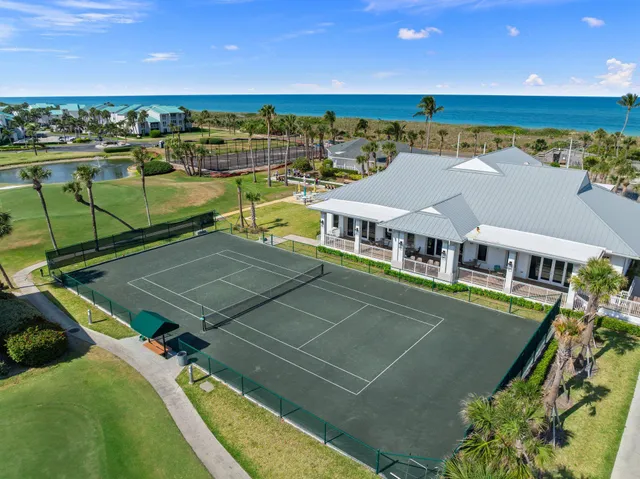 $204,900 | 2400 South Ocean Drive, Unit V122, Hutchinson Island, FL 34949