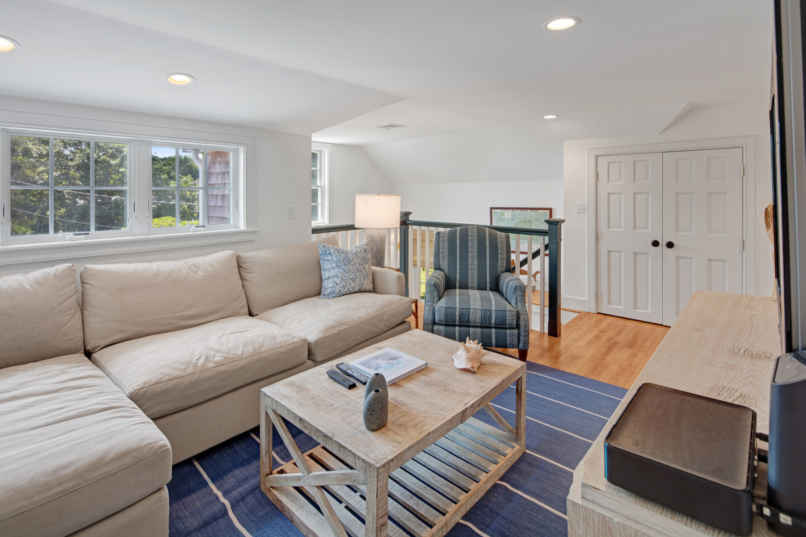 5 Hillman Drive Edgartown, MA 02539 - Photo 19 of 34 a living room with furniture and a window