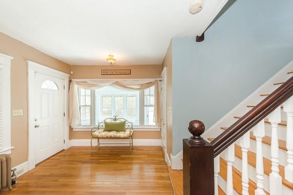 263 Groton Road Chelmsford, MA 01863 - Photo 5 of 30 Gallery Image 5
