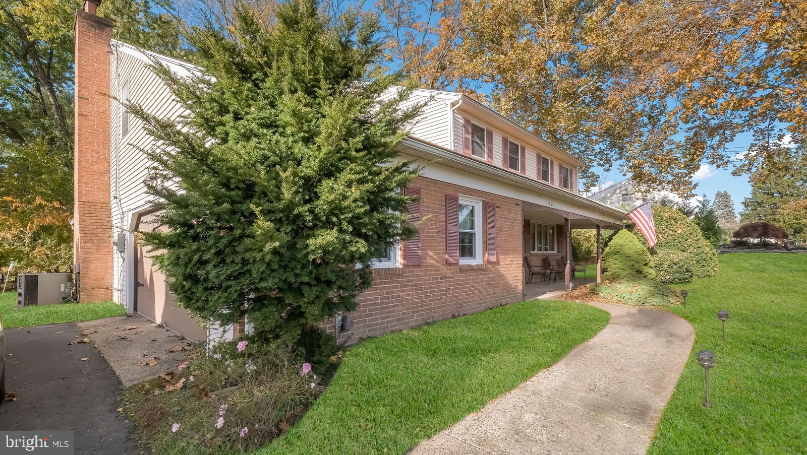 2350 Steven Road Huntingdon Valley, PA 19006 - Photo 4 of 37
