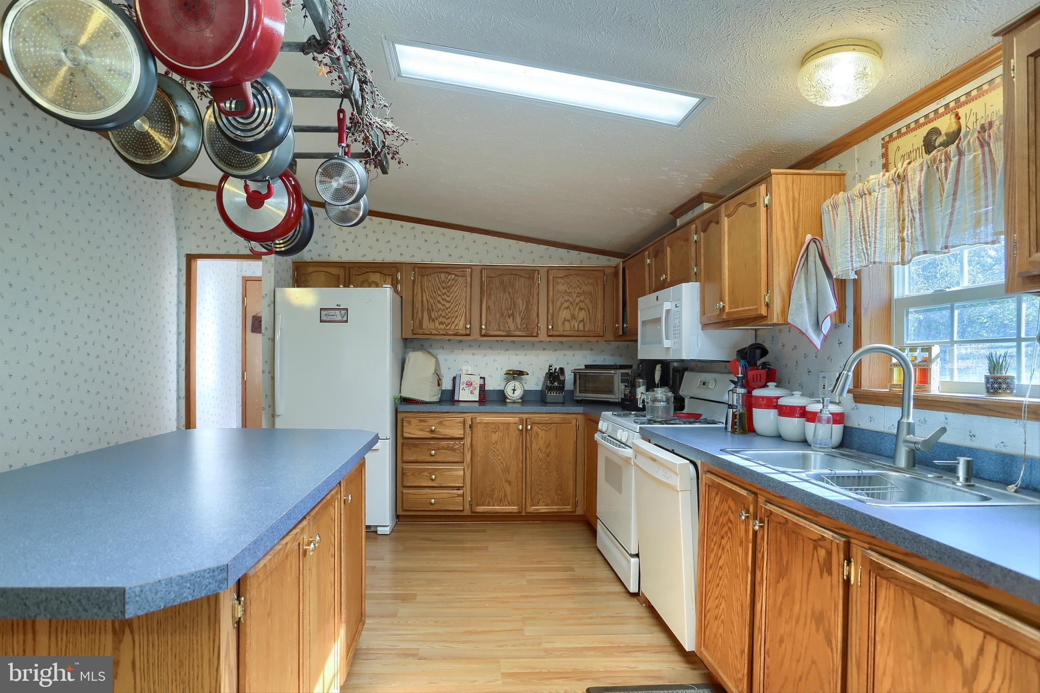 10173 Jonestown Road Grantville, PA 17028 - Photo 9 of 32 Gallery Image 9