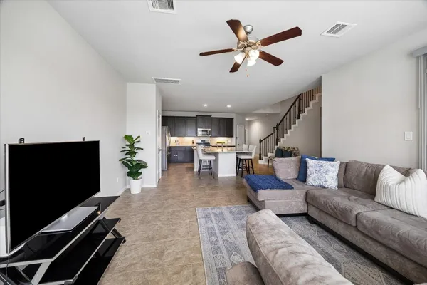 $285,000 | 3404 Orch Brg Lane, Rosenberg, TX 77471