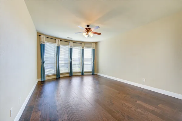 $3,180 | 4623 Montcliff Bend Lane, Sugar Land, TX 77479