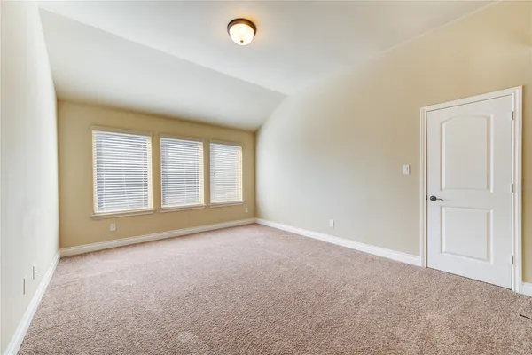 $3,180 | 4623 Montcliff Bend Lane, Sugar Land, TX 77479