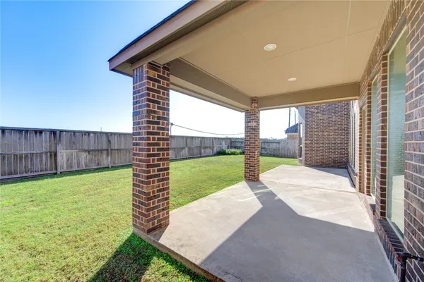 $3,180 | 4623 Montcliff Bend Lane, Sugar Land, TX 77479