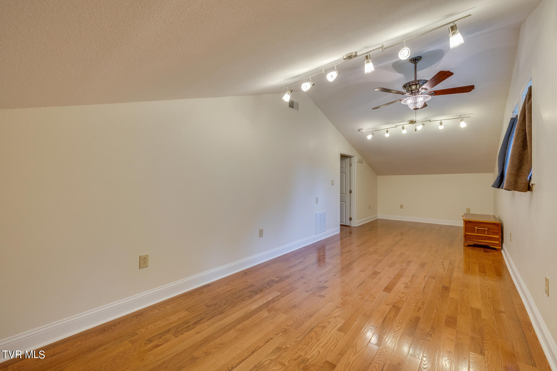 2812 Ruritan Run Road Gate City, VA 24251 - Photo 47 of 82 045