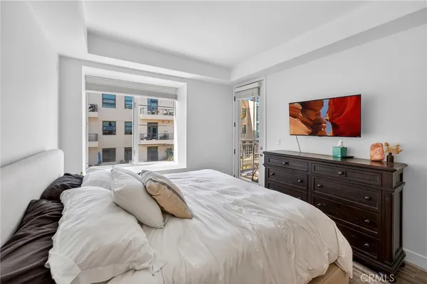 $4,000 | 150 The Promenade North, Unit 415, Long Beach, CA 90802