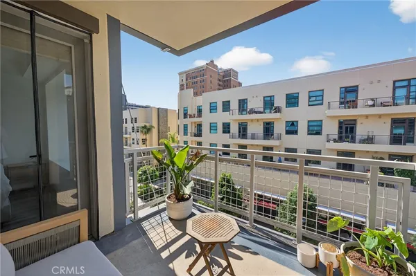 $4,000 | 150 The Promenade North, Unit 415, Long Beach, CA 90802