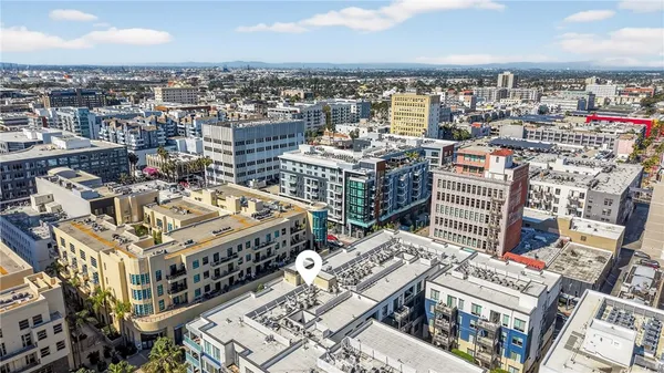 $4,000 | 150 The Promenade North, Unit 415, Long Beach, CA 90802